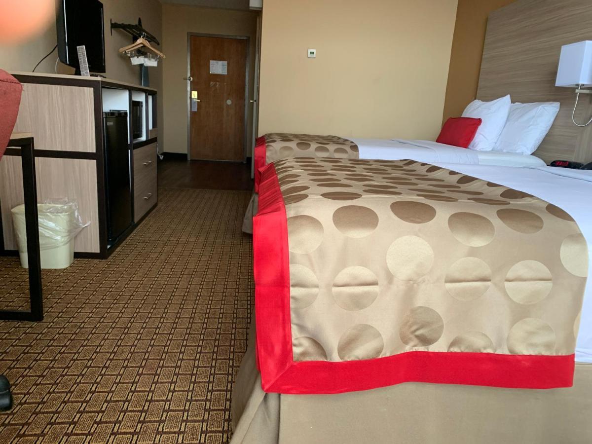 אג הארבור טאונשיפ Ramada By Wyndham West Atlantic City מראה חיצוני תמונה