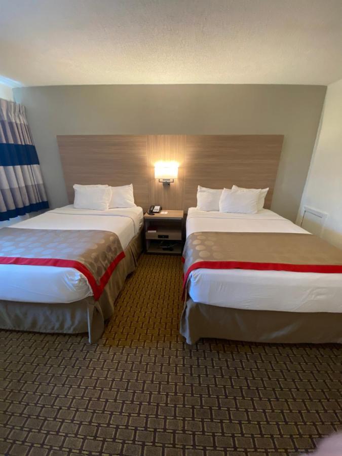 אג הארבור טאונשיפ Ramada By Wyndham West Atlantic City מראה חיצוני תמונה