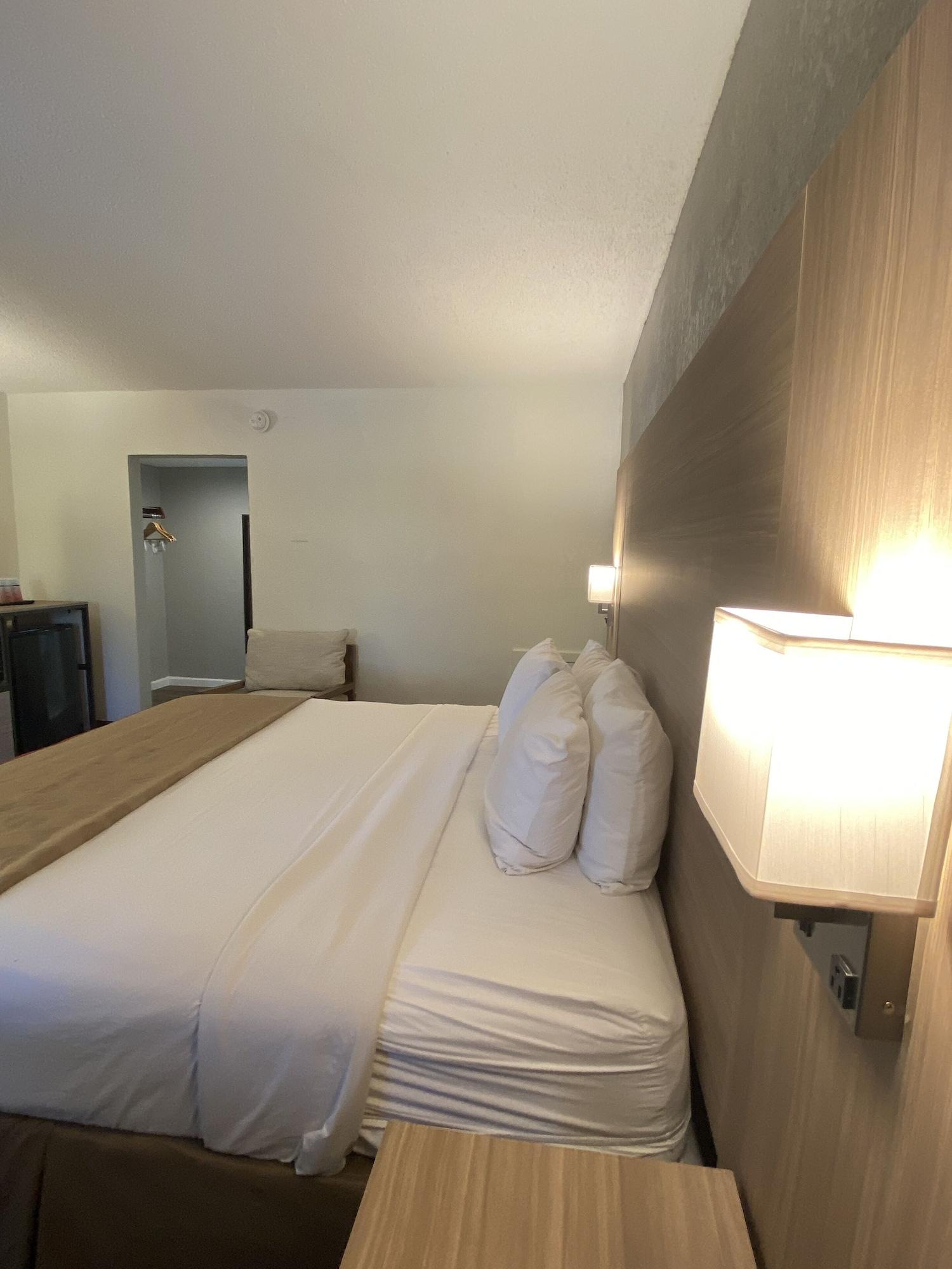 אג הארבור טאונשיפ Ramada By Wyndham West Atlantic City מראה חיצוני תמונה